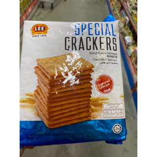 Special Crackers Biskut Kraker Istimewa ( Lee Brand ) 340 G. แครกเกอร์