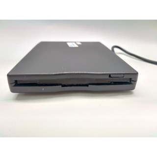 Floppy Drive A 1.44 USB เครื่อง อ่านเขียน แผ่นดิส Floppy A 1.44 รองรับ Windows 98/Me/7/8/8.1/10/11