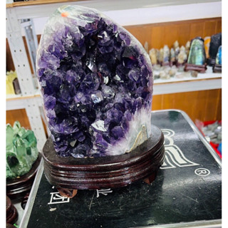 หิน ผลึกอเมทิสต์ Amethyst 5.5-6.0kg หินธรรมชาติ อเมทิส หินสีม่วง หินแห่งการบำบัดปัดเป่าสิ่งชั่วร้าย(แม่ค้าให้เลือก)