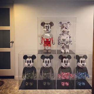 ตู้โชว์โมเดล กล่องใส่โมเดล Bearbrick 400% และ 1000%