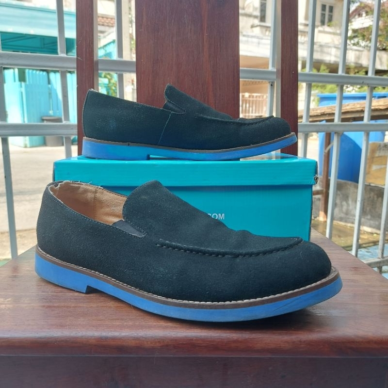 รองเท้าหนังกลับ TAYWIN
