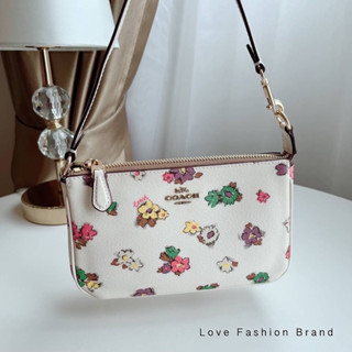 👑ผ่อน0%~แท้100%👑 คล้องมือ Coach Nolita 19 With Spaced Floral Field Print Style No. CA738