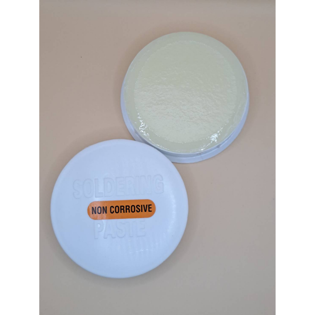 น้ำยาบัดกรี  ตลับขาว( A-3 )  ตรา ULTRACORE