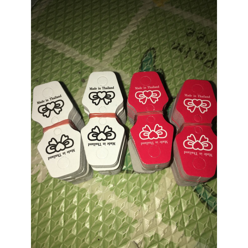 กระดาษ คล้อง จิ๋ว 2.7x6.2 cm 1 ก้อน มี 100 ใบ กระดาษ มัน เงา