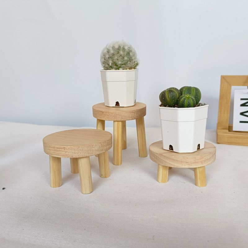 ชั้นวางต้นไม้ #เก้าอี้ไม้น่ารัก #เก้าอี้ขนาดเล็ก