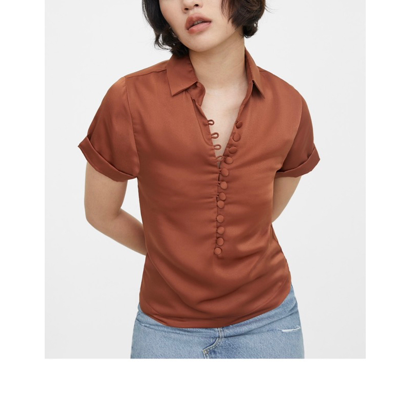 ส่งต่อเสื้อ Rally Movement