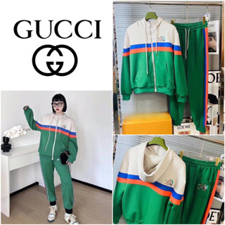 ชุดเซ็ต  Gucci x The North Face Hooded Jacket