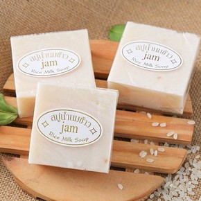 สบู่ สบู่น้ำนมข้าวแท้ 100 % ขนาด 60 g สำหรับทำความสะอาดผิดหน้า Jam Rice Milk Soap สินค้าพร้อมส่งค่ะ