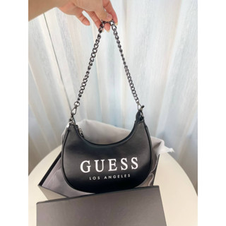 Guess กระเป๋าทรงพอชสะพายไหล่ได้ คอสบอดี้ได้   Code:B7D210266 แบรนด์แท้ 100% งาน Outlet