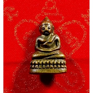 พระชัยโลกนาถ(โลกนาถหมายถึงที่พึ่งแก่สัตว์โลกทั้งหลาย)
