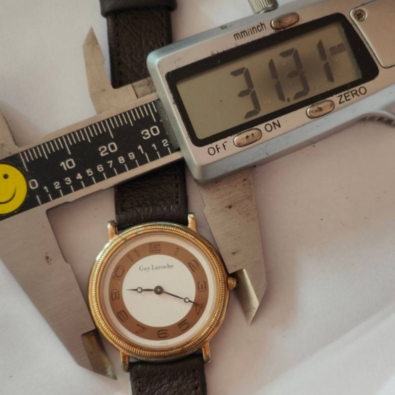 นาฬิกามือสอง  Vintage Guy Laroche