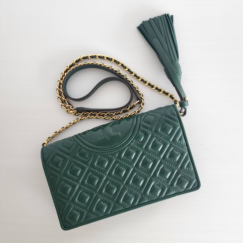 🎀 (สด-ผ่อน) กระเป๋าสีเขียว โซ่สวยค่ะ 50263 Tory Burch Fleming Quilted Wallet Leather Crossbody Bag