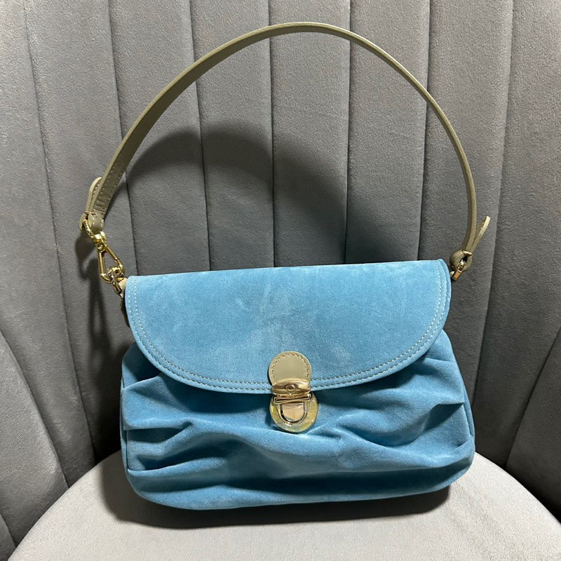 Signy กระเป๋ารุ่น Velonica