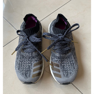 (USED LIKE NEW ใช้เหมือนใหม่) ADIDAS Grey Ultra Boost Authentic 100% อาดีดาส รองเท้าผ้าใบ Ultra Boost สีเทา แท้ 100%