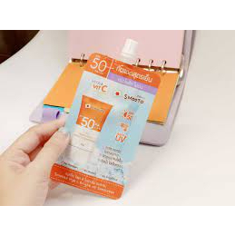 Smooto Hiya Sea Bright Up Sunscreen สมูทโตะ ไฮยา ซี ไบร์ท อัพ ซันสกรีน(1ซอง) - รูปที่ 2