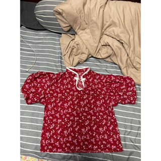 เสื้อสีแดงตรุษจีนแขนจั๊ม
