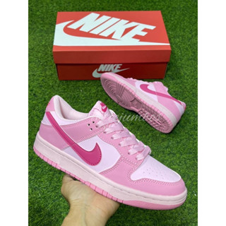 รองเท้า Nike dunk low 💗 สินค้าพร้อมกล่อง