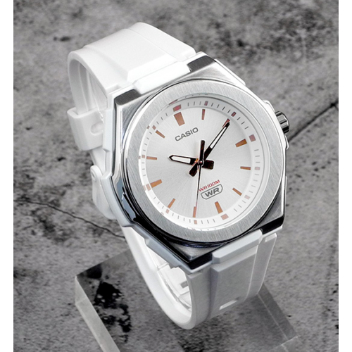 นาฬิกา Casio แท้ รุ่น LWA-300H นาฬิกาผู้หญิงสายเรซิ่น กรอบตัวเรือนแสตนเลส ของแท้100% รับประกันสินค้า