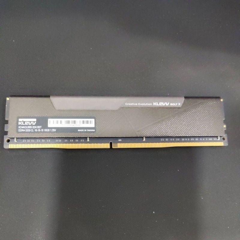 RAM PC (แรมพีซี) KLEVV BOLT X 16GB (16GBx1) DDR4/3200