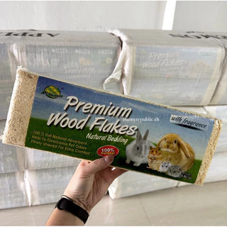 Delikate ขี้เลื่อยรองกรง ขนาด 1 Kg. ขี้เลื่อยปูพื้นสำหรับหนู กระต่าย เม่นแคระ นก และสัตว์ขนาดเล็ก ขี้เลื่อยอัดแท่ง