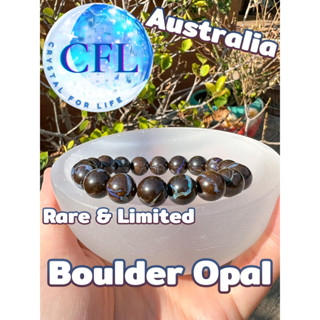 Boulder Opal กำไลหินแท้โบลเดอร์โอปอล ขนาดเม็ดหิน (9.5-11 มม.) อัญมณีแห่งความรักและความหวัง สร้อยข้อมือหินแท้ หินนำโชค