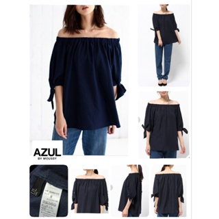 🎁AZUL by M0USSYเสื้อเปิดไหล่ผ้าซาติน+แขนผูกโบว์ 🎁size M