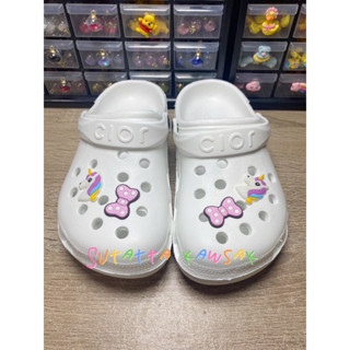 รองเท้าหัวโต สีขาว พื้นเตี้ย ราคาถูก พร้อมส่ง นิ่มใส่ได้สบาย