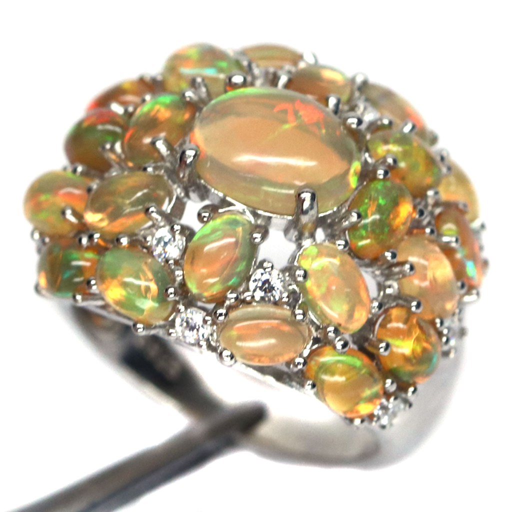 แหวนพลอยแท้ โอปอล (Opal) สีขาวเหลือบรุ้ง และ เพชร-cz เงินแท้ 925 ชุบทองคำขาว ไซร์แหวน 6.75
