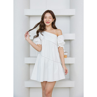 Pirunya - Mini Dress 29 เดรสสั้น ไหล่เดียว แขนตุ๊กตา