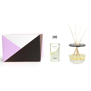 Yugen ชุดก้านไม้กระจายกลิ่นหอม กลิ่น ไธร์ฟ (Yugen - Reed Diffuser 200 ml Set / Scent : THRIVE)