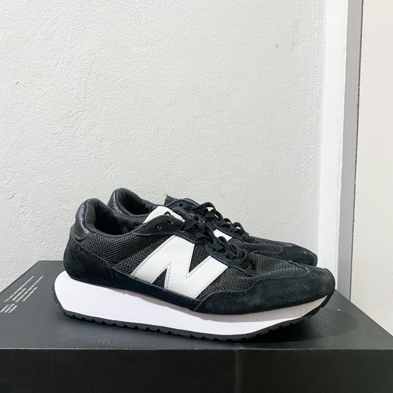 New balance237 38/23.5 มือสอง