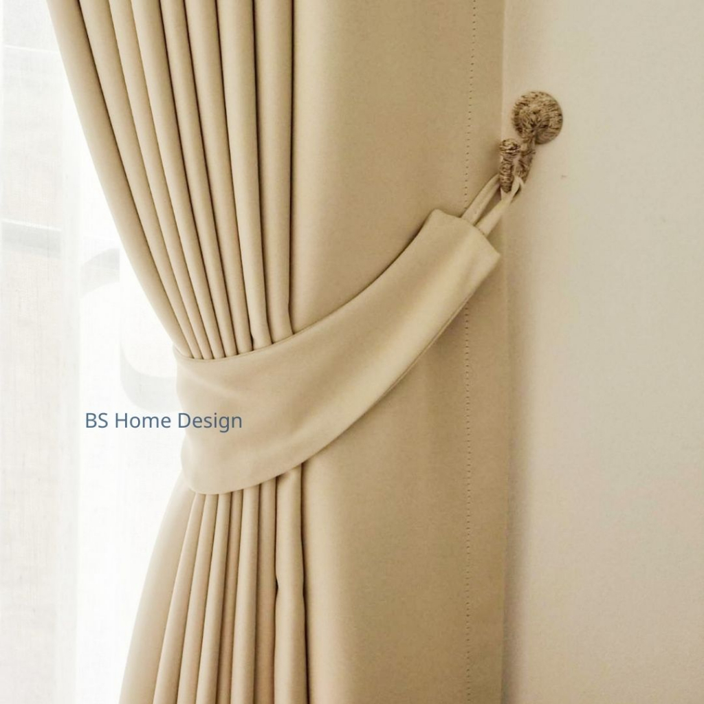 BS HOME ผ้าม่านตาไก่ ผ้าดิมเอาท์ สีครีมไข่  สีครีมมี่ ทึบแสง กันUV85-90% แถมสายรวบม่าน (จัดส่ง 2-3 วัน)