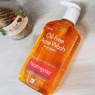 [พร้อมส่ง] นำเข้าจากอเมริกา ของแท้ 100% สบู่เหลวล้างหน้า Neutrogena, Oil-Free Acne Wash, 9.1 fl oz (269 ml)