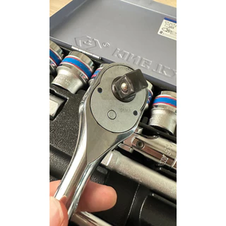 [ใช้โค้ดคุ้มลด 20%] KINGTONY ขนาด 1/2"ชุดบล็อก 25 ชิ้น (4หุน)(6เหลี่ยม) 25ชิ้น มี 2แบบให้เลือก (6เหลี่ยม,12เหลี่ยม)