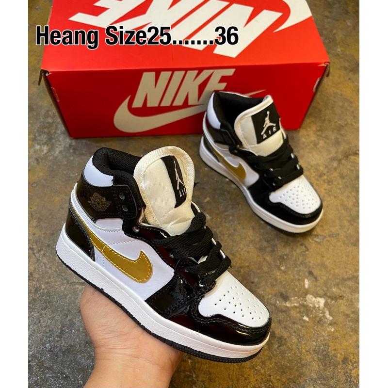 New รองเท้าผ้าใบคอยาวสีมาใหม่เท้าผ้าใบของเด็กแบบผูกเชือก25....36