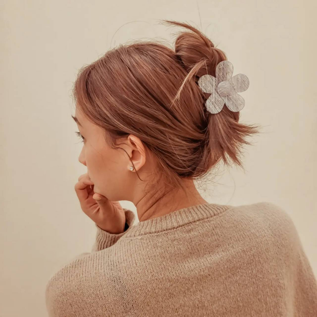 Quality Hair Claw : Flower Hair Claw Hair Clip : กิ๊ฟหนีบผมทรงดอกไม้ จากแบรนด์ Beverly’s ราคา ถูกที่สุด ดีลบีเคเค แกลเลอรีภาพที่ 5