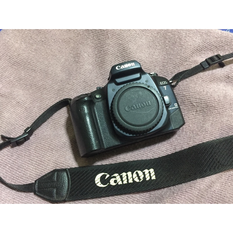กล้องฟิล์ม Canon eos7 (body) มือสอง