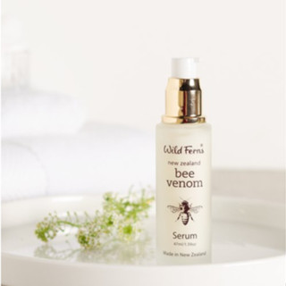 WILD FERNS (ไวล์ดเฟิร์นส) BEE VENOM SERUM เซรั่มบีวีนอม (พิษผึ้ง) 47ml.&lt;&lt;New Packaging&gt;&gt;