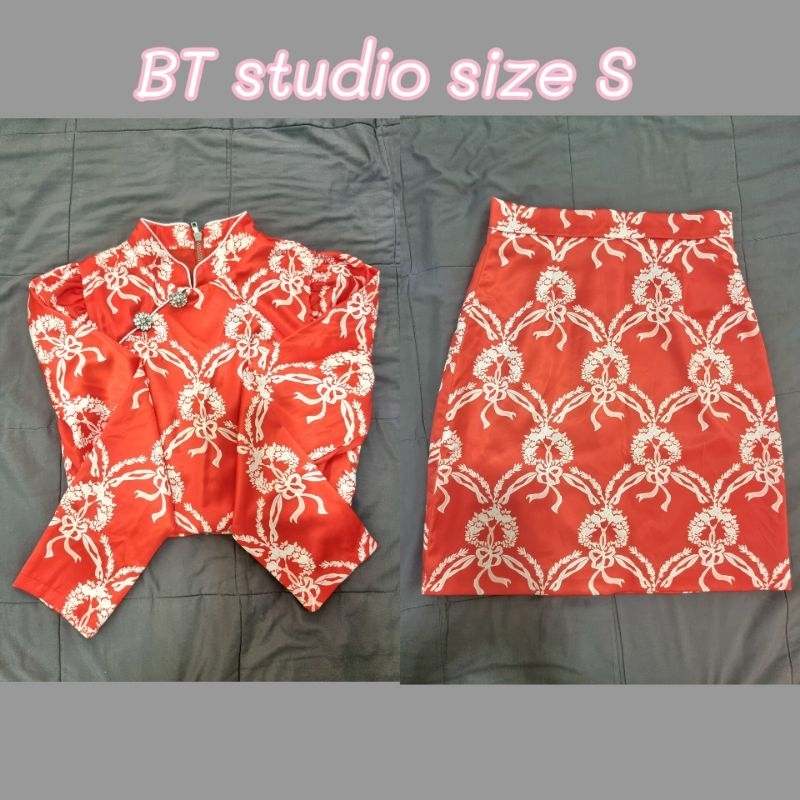 งานป้าย BT studio ชุดเซ็ท Set เสื้อ กระโปรง ผ้าซาติน size S