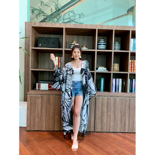 เสื้อคลุมผ้าโพลีเอสเตอร์เกรดอย่างดี เพิ่มความซี้ดซาดให้กับสีสันของบิกินี่