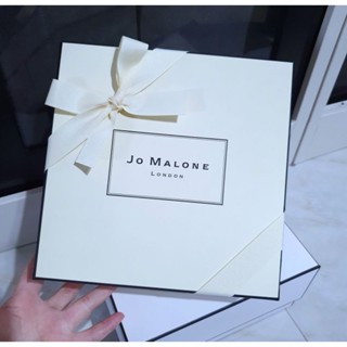 แท้💯%กล่องแบรนด์เนม Jo Malone พร้อมริบบิ้น จากเคาน์เตอร์ไทย