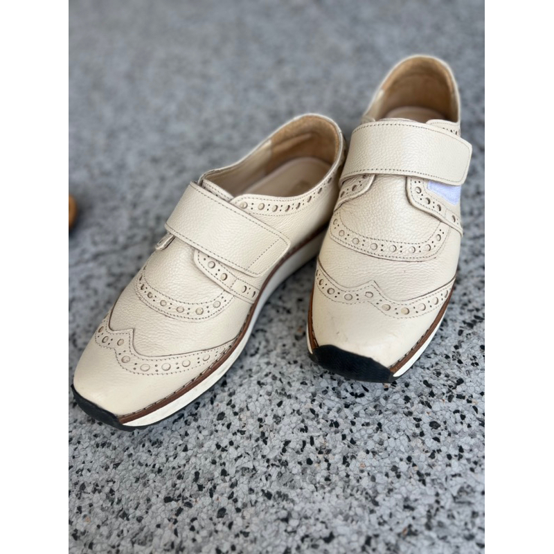 รองเท้าผ้าใบหนังแท้ Faverite shoes by Picha