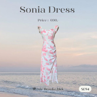 SE94 l  SONIA DRESS เดรสยาวผ้าย่น ผ้านุ่ม