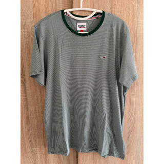 เสื้อยืดคอกลม Tommy Jeans organic cotton t-shirt size L ของแท้ 100%