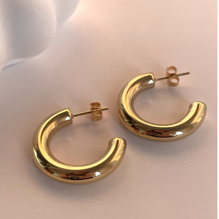 𝐴𝑆𝐻𝐼𝑅𝐴 | ต่างหูห่วงใหญ่สีทอง (18k gold plated) thin hoop earrings