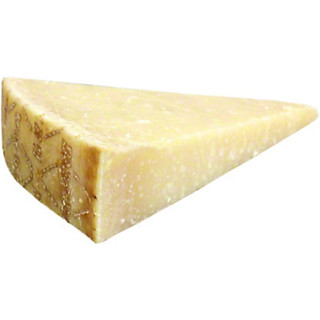 แอมโบรซี่ ชีส กราน่า พาดาโน่ 200 กรัม - Grana Padano 200g Ambrosi brand