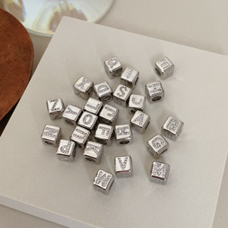 Hadesories Silver Cube Alphabet Charm ชาร์มตัวอักษรทรงลูกบาศก์สีเงิน