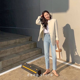 White Sack Blazer เสื้อเบลเซอร์ กระดุมหน้า แขนยาว ทรงเรียบหรูดูดีมากๆ