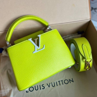 Louis vuitton capuchin handle bag size bb Limited seasional งานเทียบเเท้เหมือนของเเท้ทุกจุด การันตีคุณภาพสวยเลอค่าที่สุด
