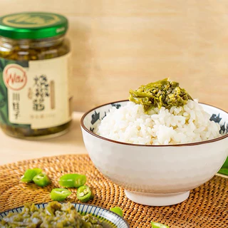 น้ำพริกหนุ่มของจีน พร้อมทาน (川娃子烧椒酱、辣椒酱)230g พร้อมส่ง กินกับข้าวเปล่า ปรุงบะหมี่ หรือใช้สำหรับยำต่างๆ